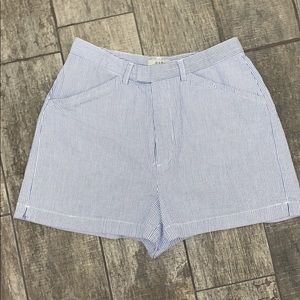GAP shorts